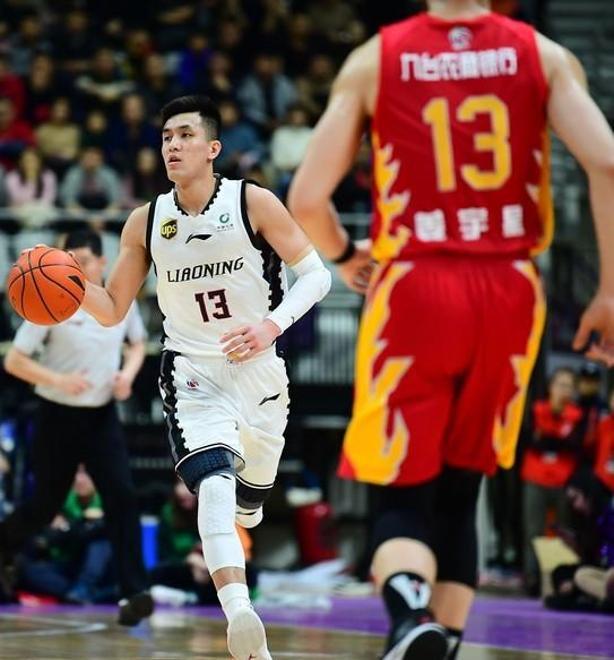 魔术碾压新疆队，郭艾伦统治全场