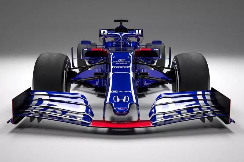 红牛二队完胜法拉利，皮亚斯特里高光表现