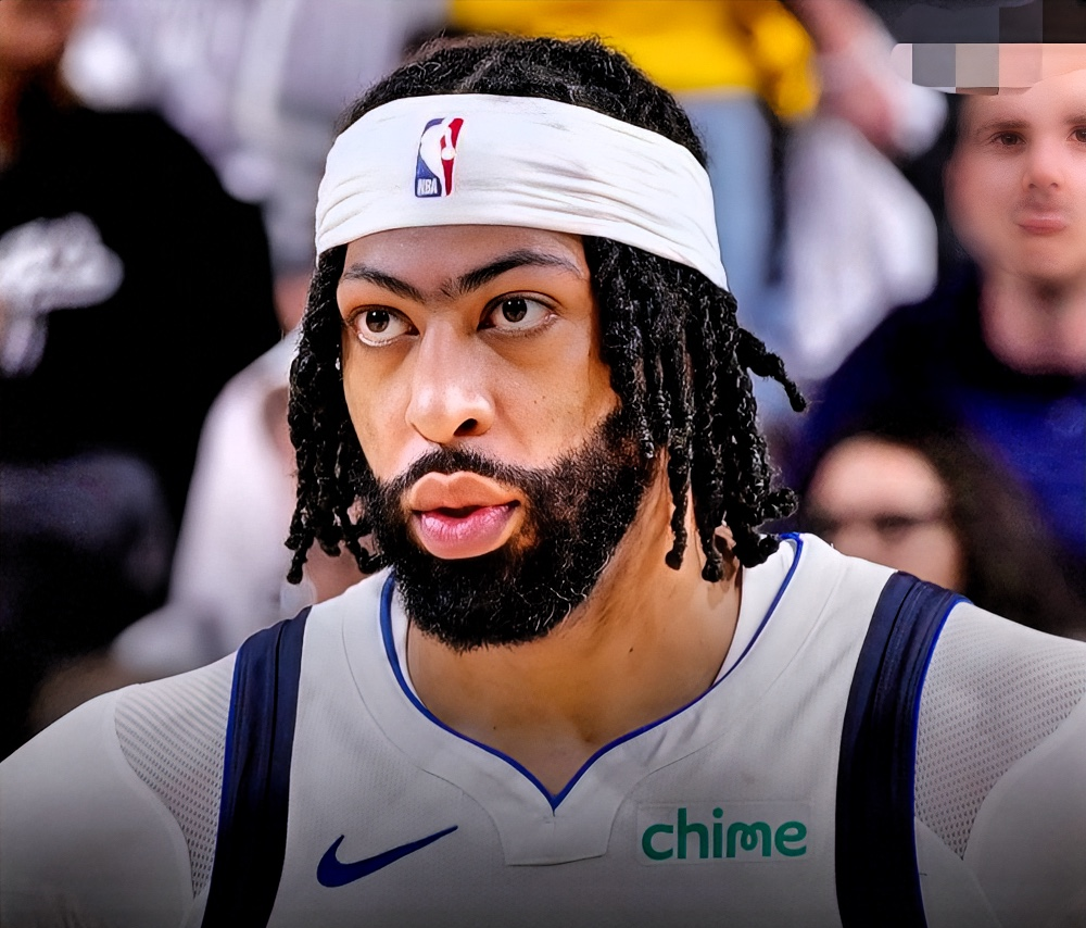 辽宁队力克魔术，浓眉哥状态火热